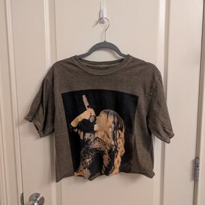 Taylor Swift Red (Taylor's Version) Cropped T-Shirt